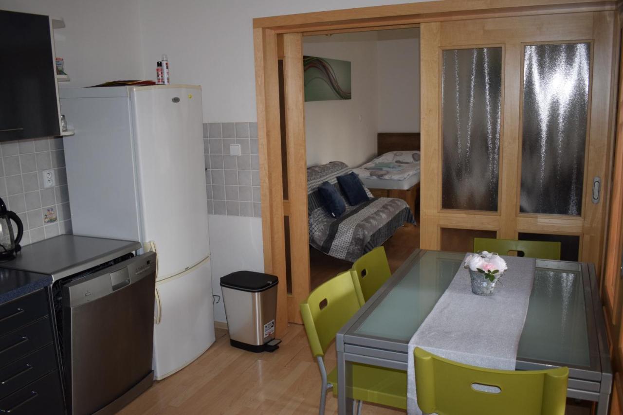 Bile Domky Apartment Lednice Exterior photo